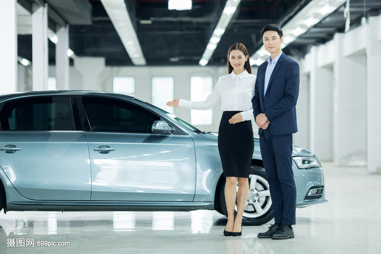 汽車銷售服務(wù)人員形象 專業(yè)素養(yǎng)與客戶信任的橋梁